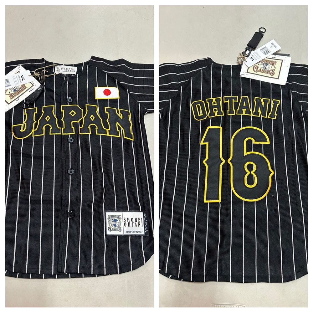Authentic Classics Headgear 
OHTANI BUTTON DOWN JERSEY (BLACK)
Size S